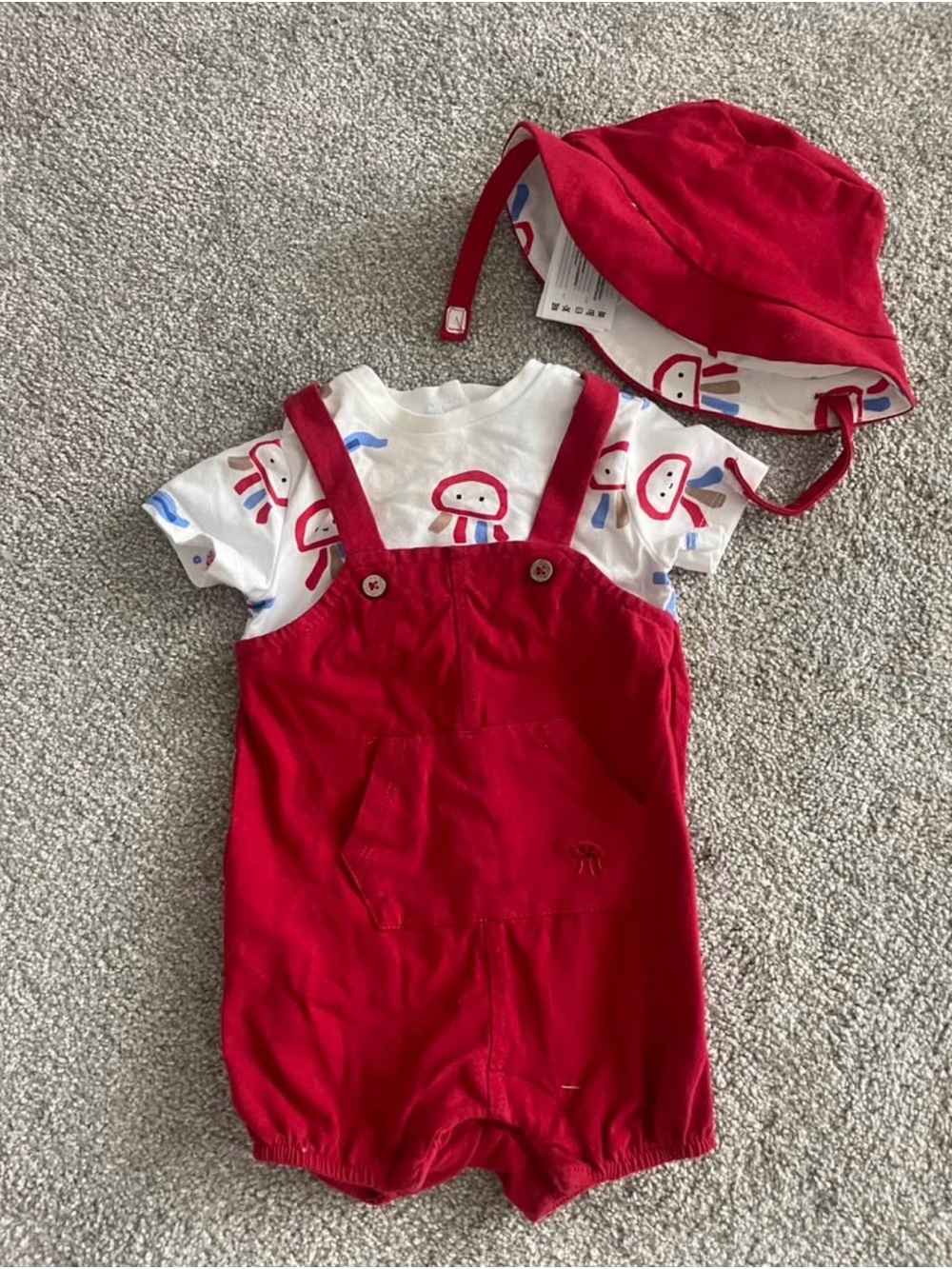 Mayoral brand 2-4 months bubble outfit gender neutral